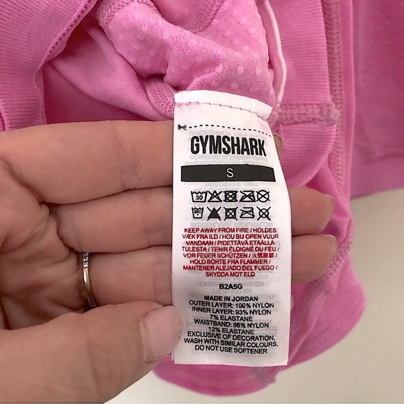 Gymshark Pink Vital Seamless 2.0 2 in 1 Workout Shorts - Picture 4 of 6